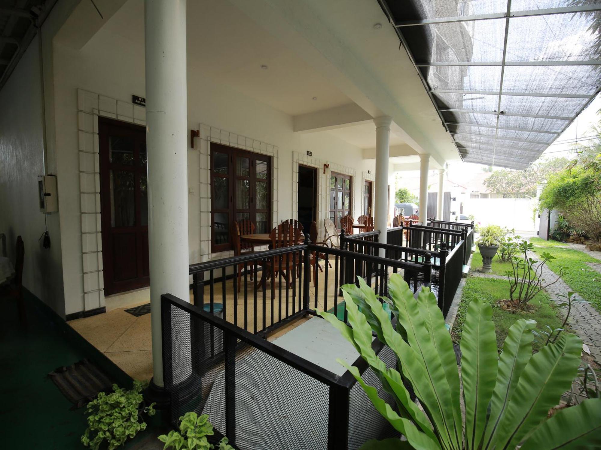 Crystal Oceanic Hotel Ahangama Exterior foto
