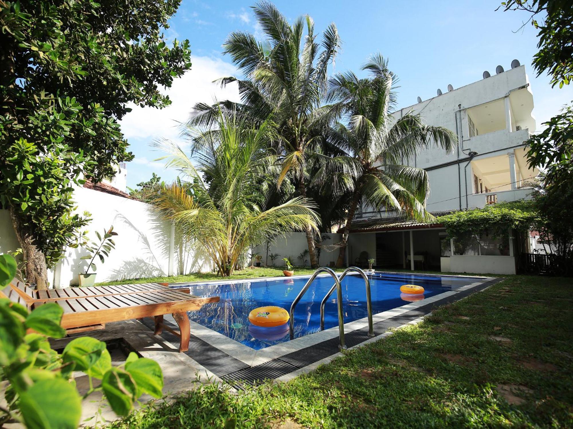 Crystal Oceanic Hotel Ahangama Exterior foto